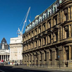 Architektura przy Queen Victoria St. w Londyn City